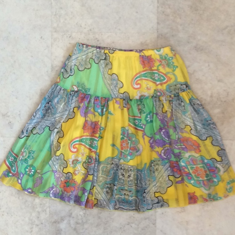 Flouncy Spring Skirt Paisley Multicolor